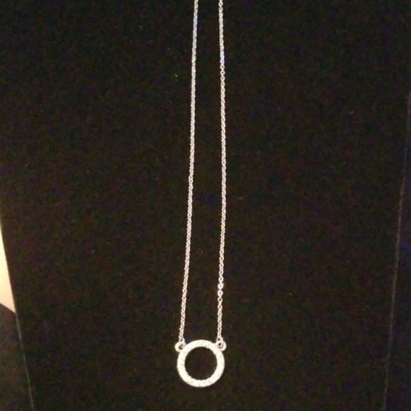 Circle diamond necklace - Picture 3 of 4